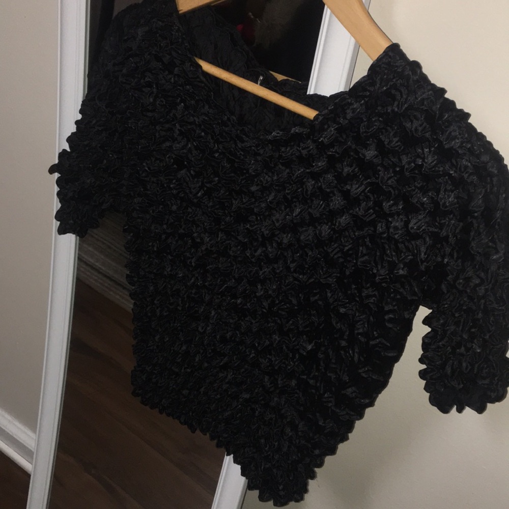 90's scrunch top Black OS fits all